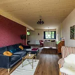 Uelis-stoeckli-gaestezimmer Auf Bauernhof Mit Billiard Und Alpakatrekking 农家乐 *