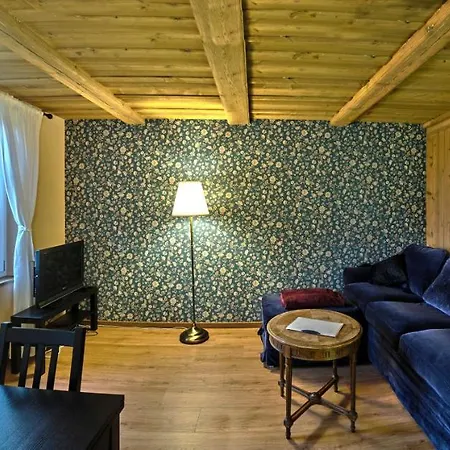 Uelis-stoeckli-gaestezimmer Auf Bauernhof Mit Billiard Und Alpakatrekking *