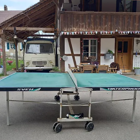 Farm stay Uelis-stoeckli-gaestezimmer Auf Bauernhof Mit Billiard Und Alpakatrekking Meikirch