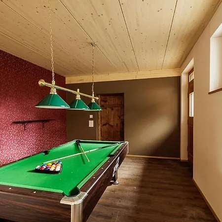 Uelis-stoeckli-gaestezimmer Auf Bauernhof Mit Billiard Und Alpakatrekking Farm stay *