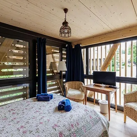 בית חווה Uelis-stoeckli-gaestezimmer Auf Bauernhof Mit Billiard Und Alpakatrekking *
