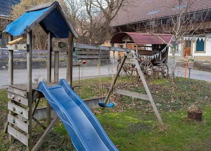Uelis-stoeckli-gaestezimmer Auf Bauernhof Mit Billiard Und Alpakatrekking Alloggio per agriturismo Meikirch