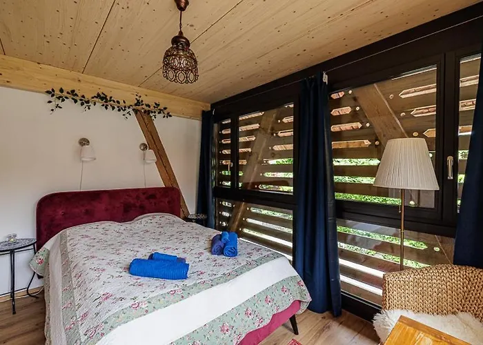 Uelis-stoeckli-gaestezimmer Auf Bauernhof Mit Billiard Und Alpakatrekking Vakantieboerderij Meikirch
