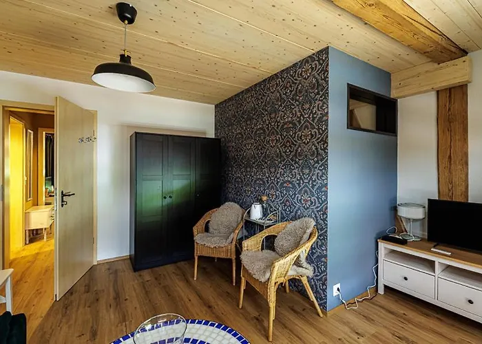 Uelis-stoeckli-gaestezimmer Auf Bauernhof Mit Billiard Und Alpakatrekking Фермерский дом