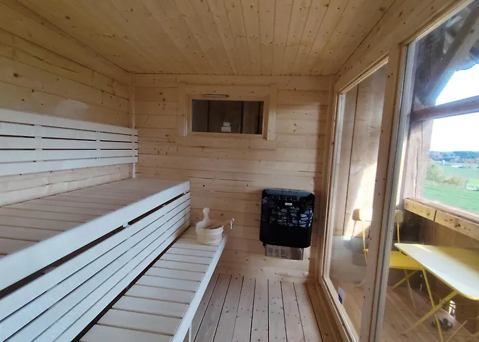 Vakantieboerderij Uelis-stoeckli-gaestezimmer Auf Bauernhof Mit Billiard Und Alpakatrekking *