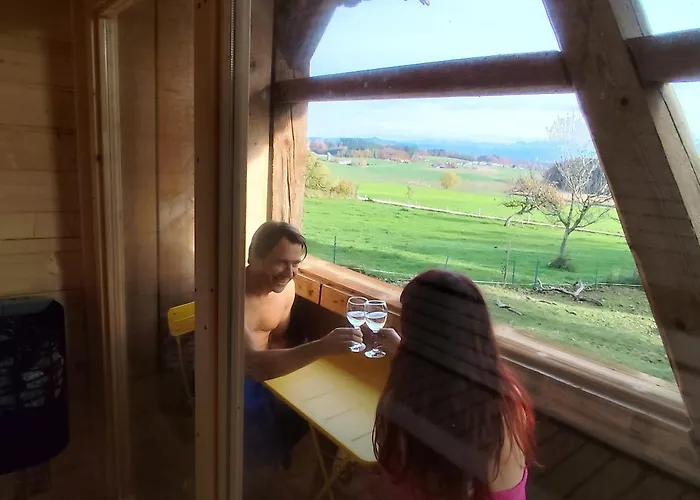 Vakantieboerderij Uelis-stoeckli-gaestezimmer Auf Bauernhof Mit Billiard Und Alpakatrekking Meikirch