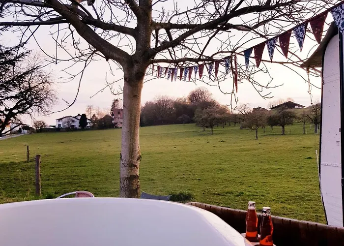 Uelis-stoeckli-gaestezimmer Auf Bauernhof Mit Billiard Und Alpakatrekking *